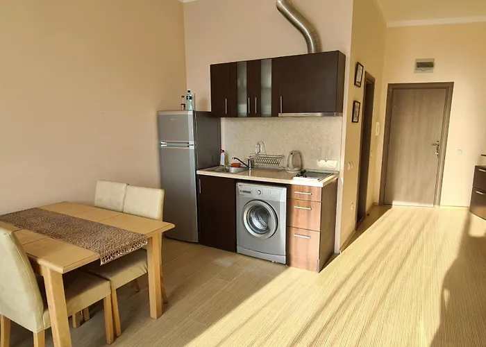 Apartament Sunny Plaza Cozy With Terrace Słoneczny Brzeg